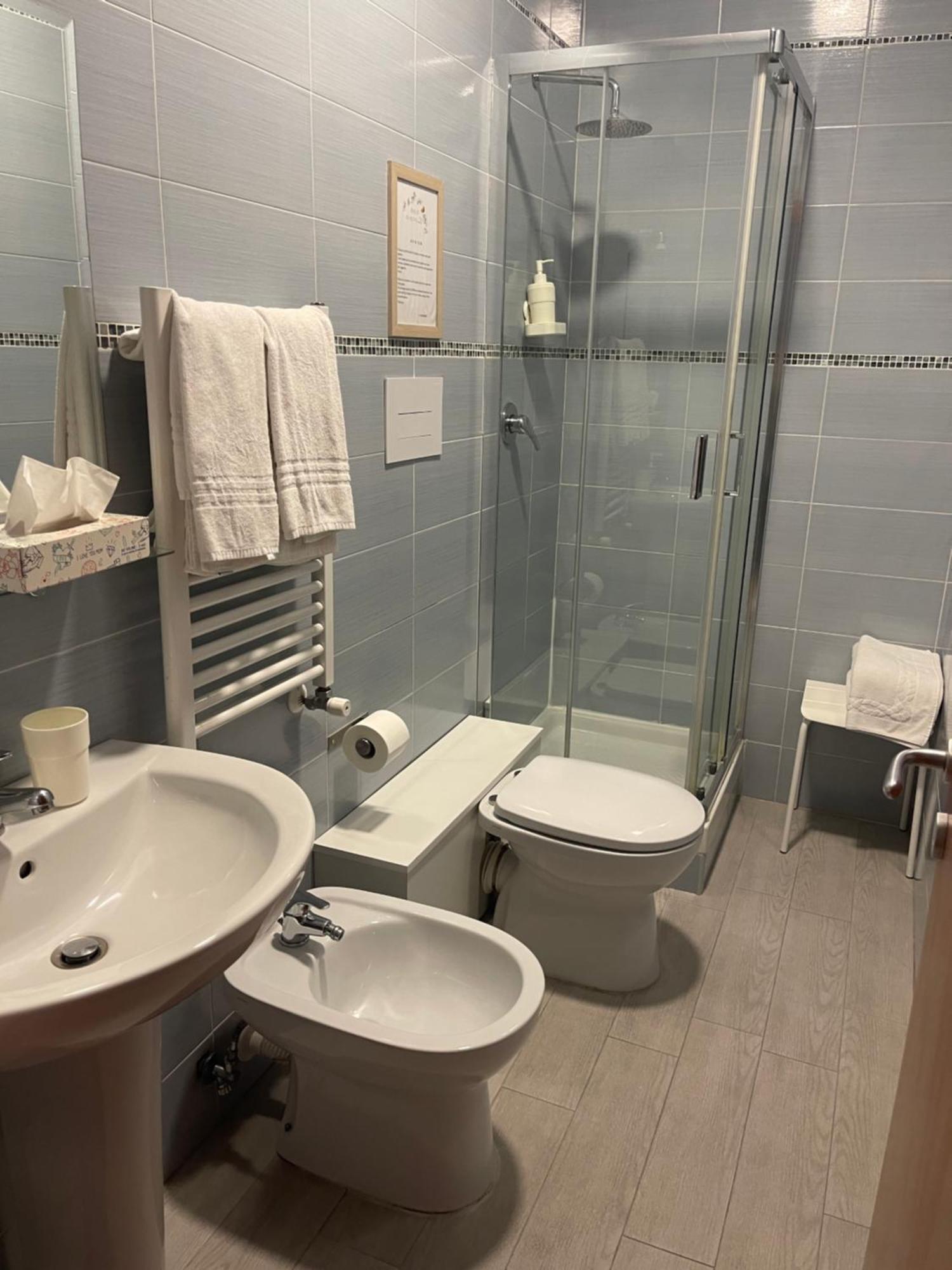 Bernini 20 Bed and Breakfast Νάπολη Εξωτερικό φωτογραφία