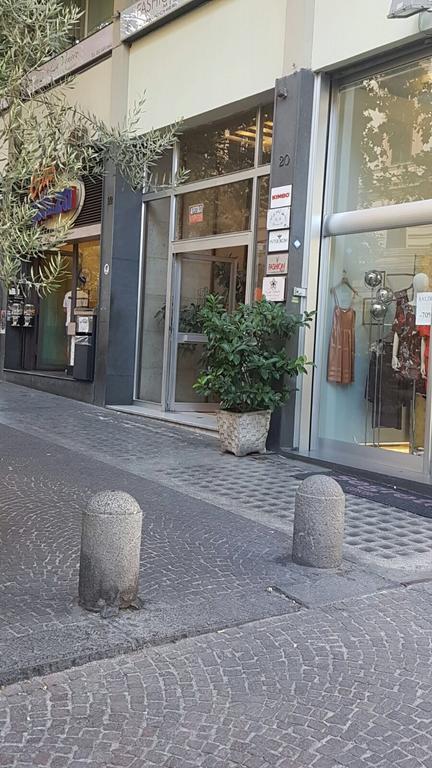 Bernini 20 Bed and Breakfast Νάπολη Εξωτερικό φωτογραφία